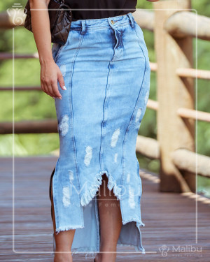 Saia jeans claro longa assimetrica | Moda Evangelica